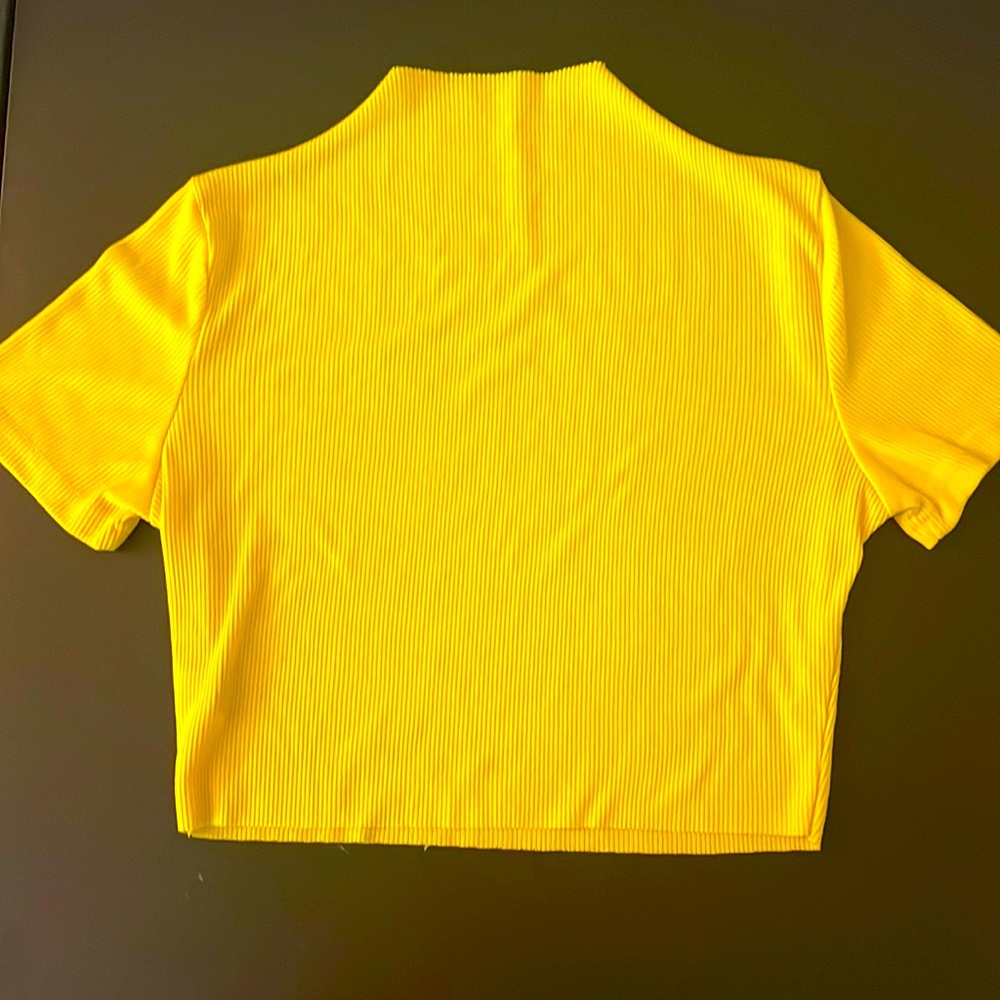 Crop top - Yellow